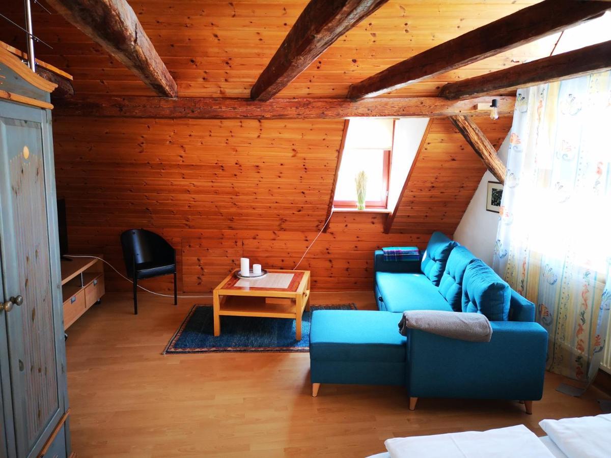 Charmante Pension Zentral Ройтлінген Екстер'єр фото